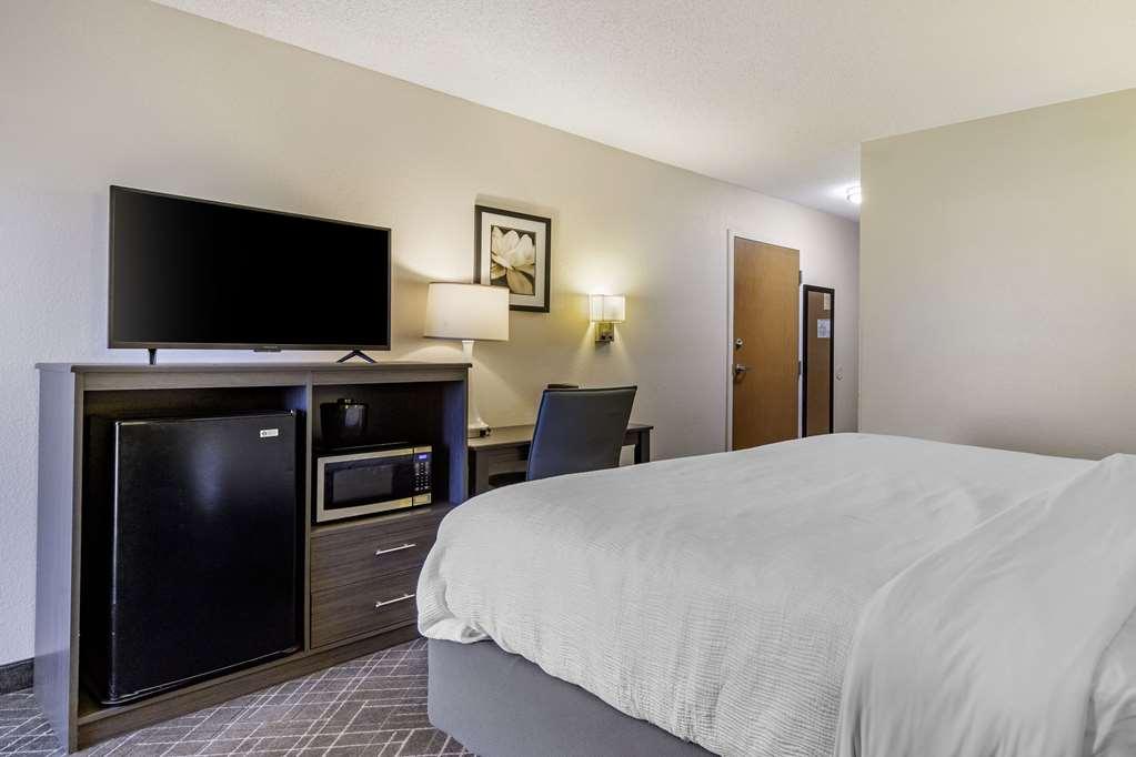Quality Inn Spartanburg Room photo